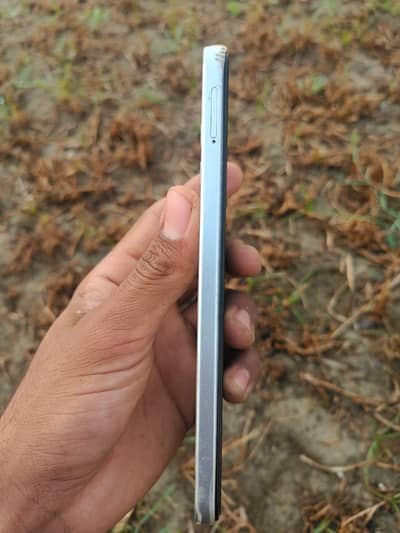 urgent Sell Infinix hot 60i