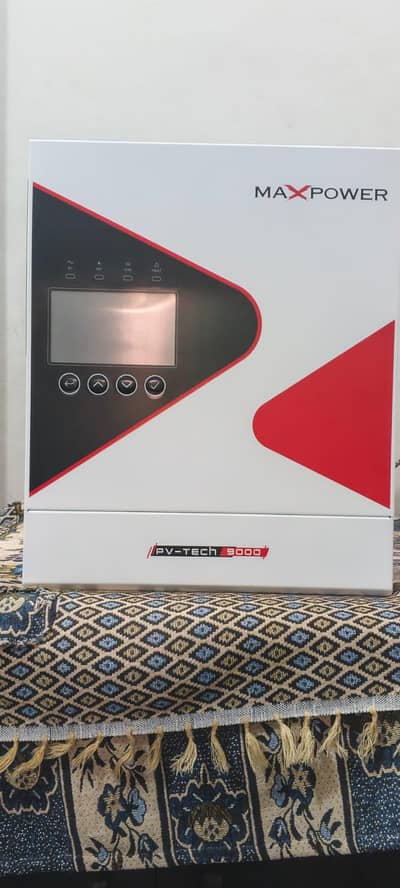 Max Power 6KW PV 9000 Hybrid Solar Inverter Brand New