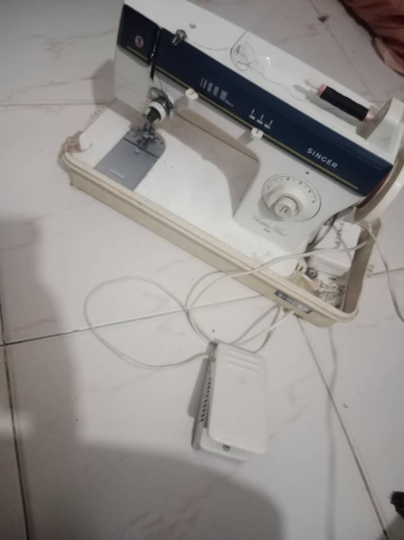 singer sewing machine 2