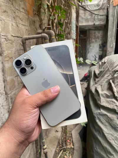16 pro max 256gb non pta, 92% battery