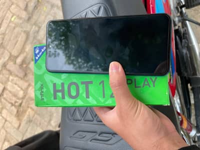 Infinix hot 12 play.