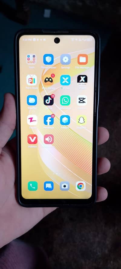 Infinix Samrat 8 pro urgent sale in Karachi only mobile.