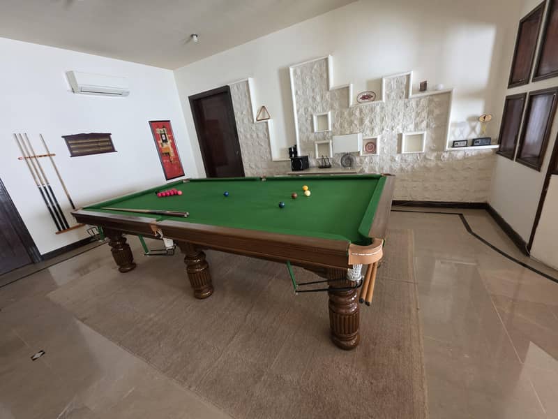 Snooker Table 1