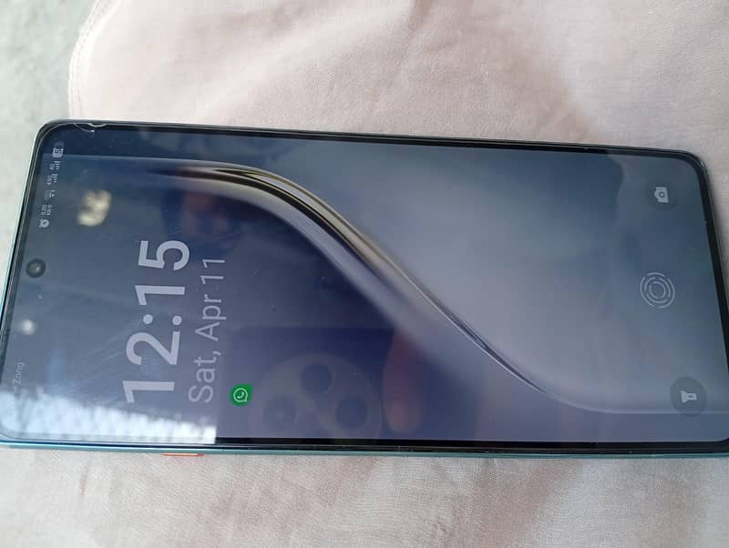 Techno Camon 40 2