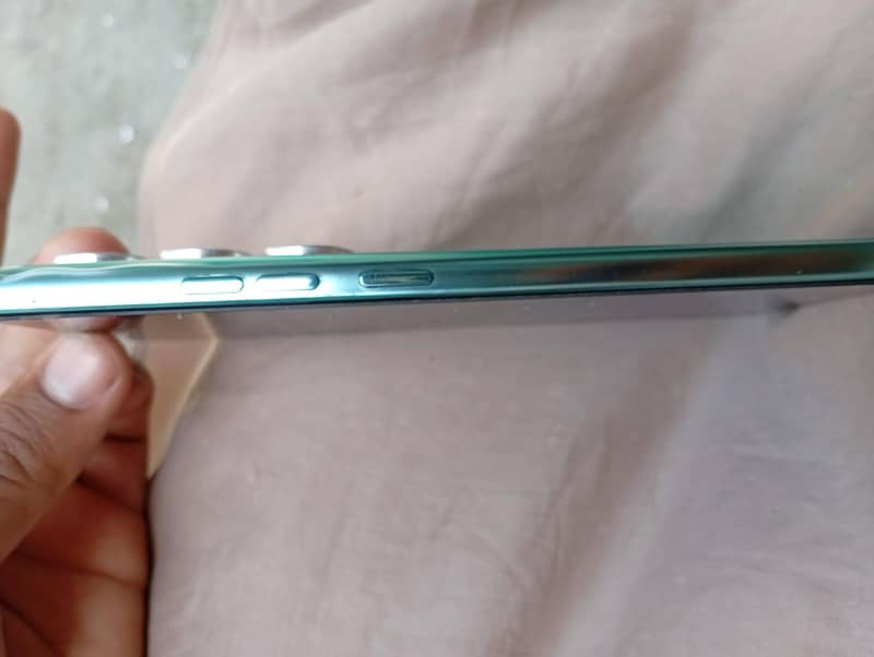 Techno Camon 40 3