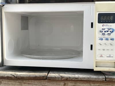 Full size Dawlance oven Model NO. : DW-162H