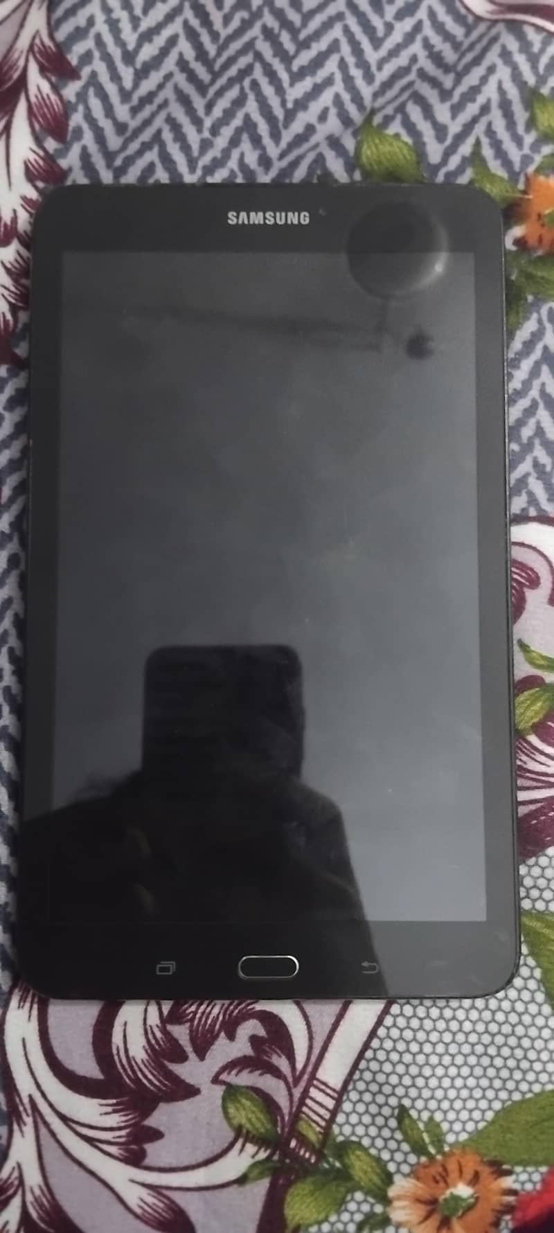Samsung Tab E 1