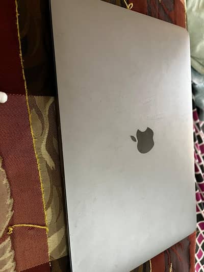 Mac book 2019