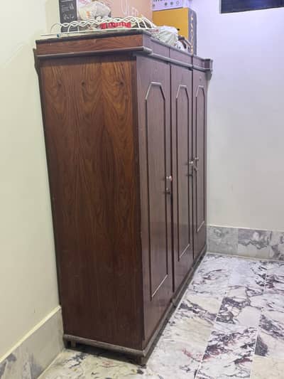 3 door Wardrobe