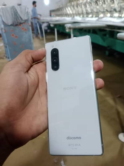 Sony Xperia 5 water pack 6/64 10/9.5 condition urgent sale