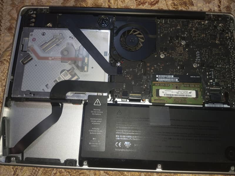 MacBook pro 2012 6