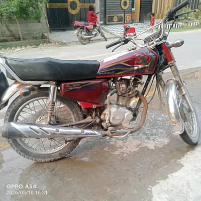 well maintained second hand bike for sale