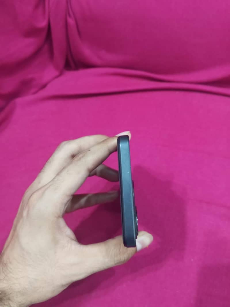 Realme Note 70 4