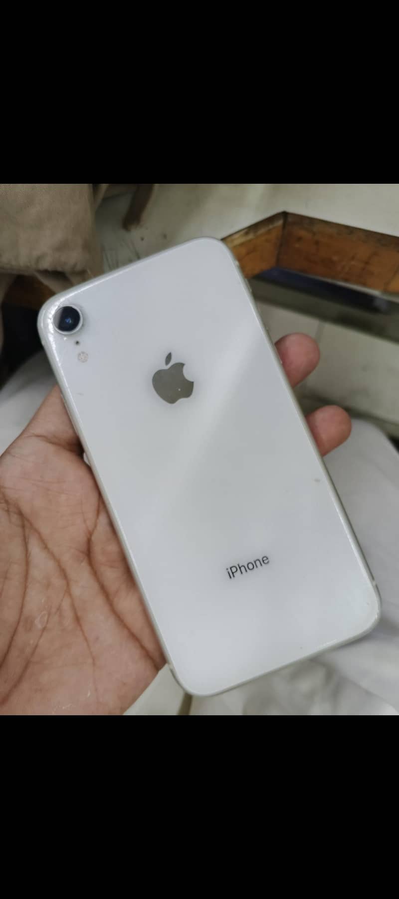 iphone XR 0