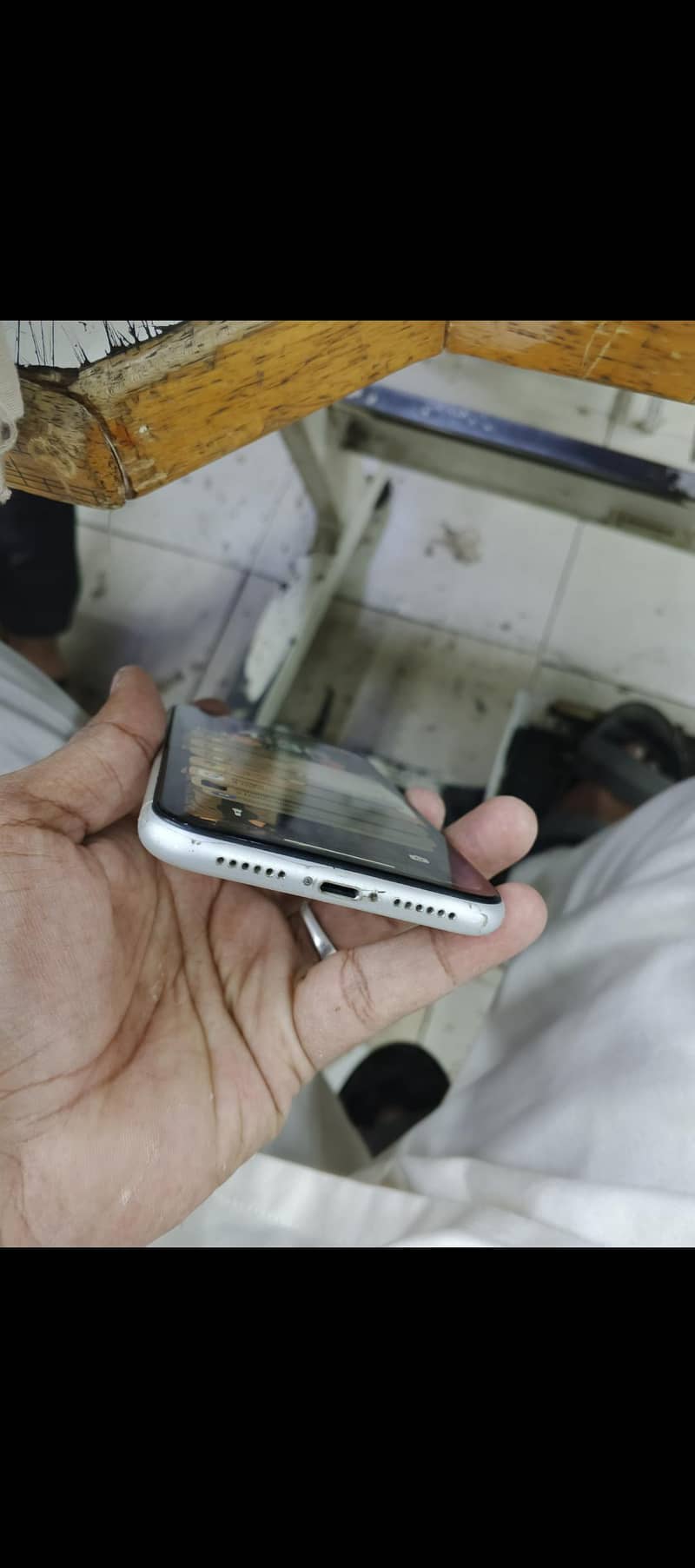 iphone XR 1