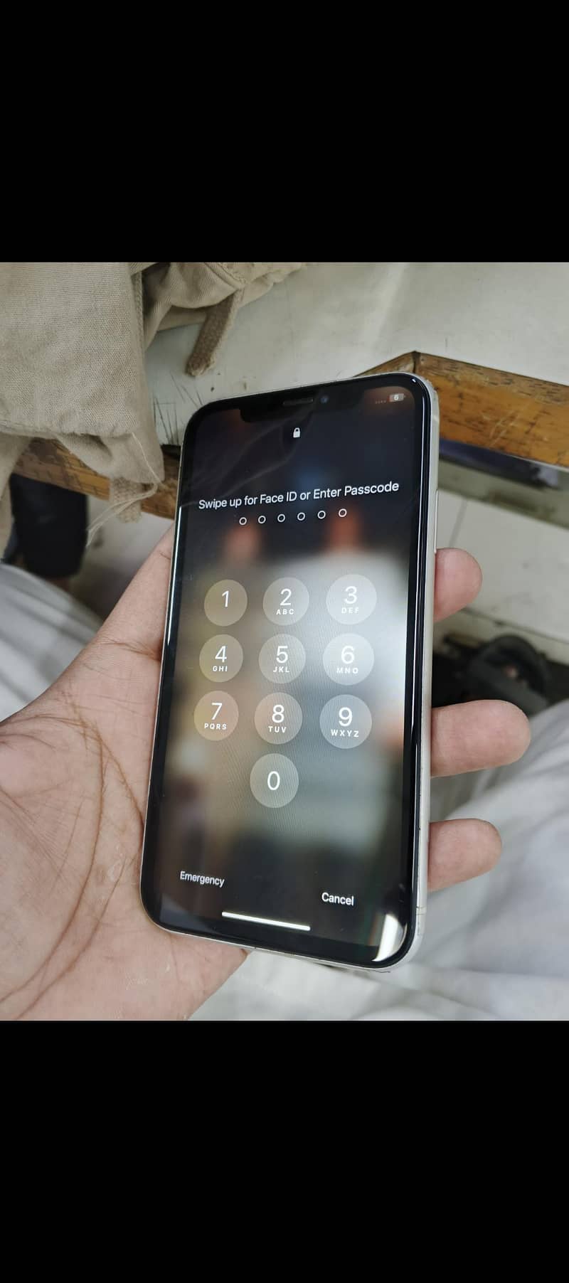iphone XR 2