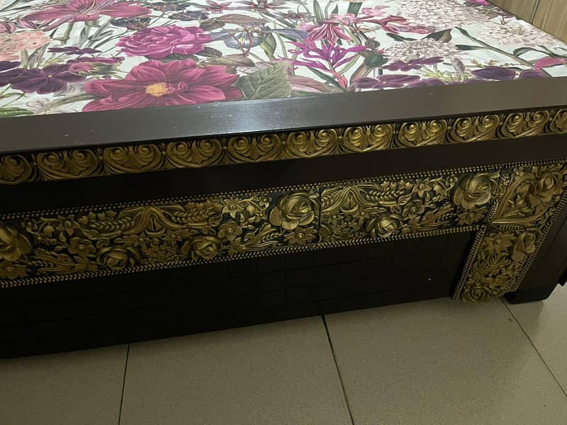 Bed with Dressing Table 3