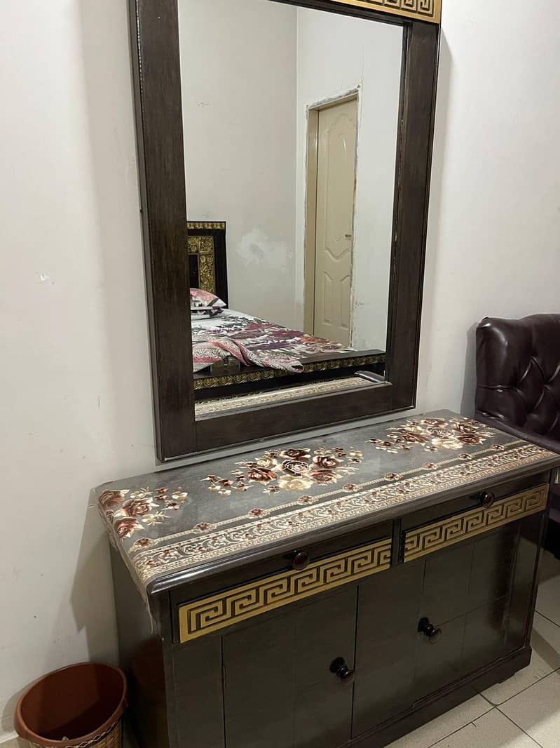 Bed with Dressing Table 5