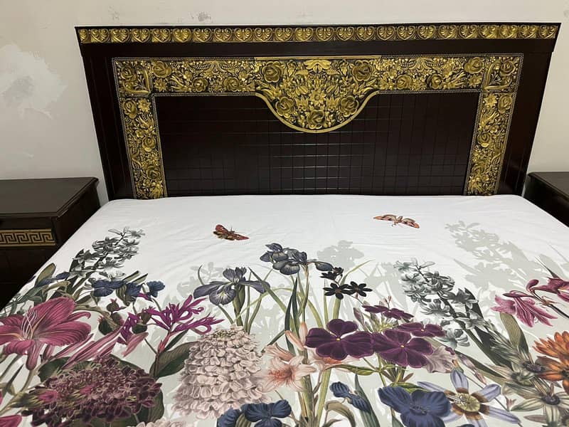 Bed with Dressing Table 6