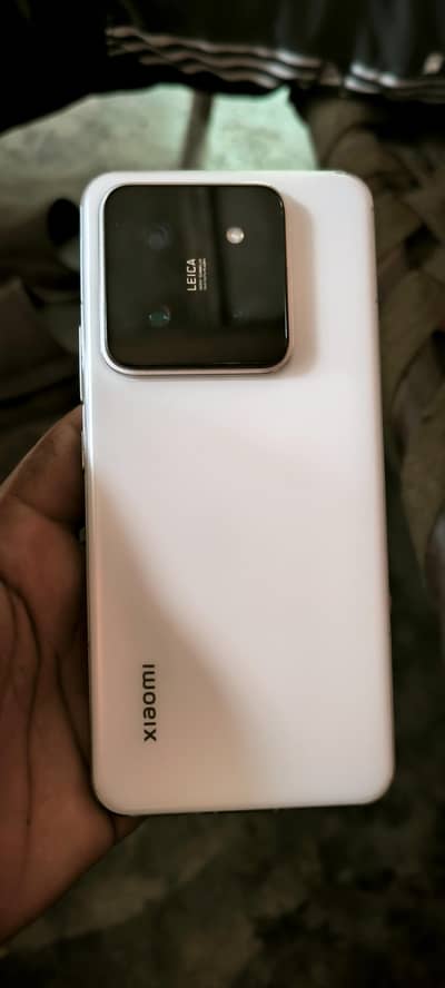 Xiaomi 14 pro