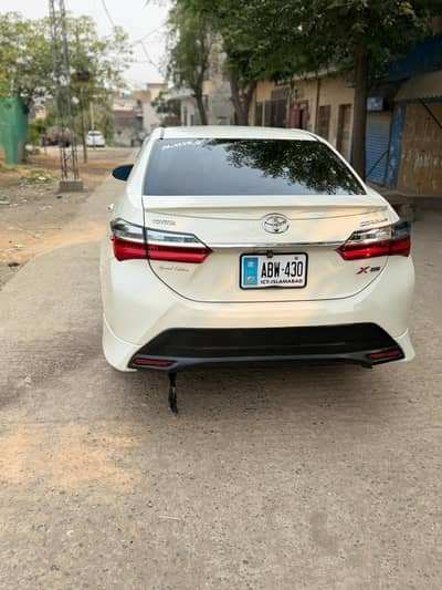 Corolla GLi2017