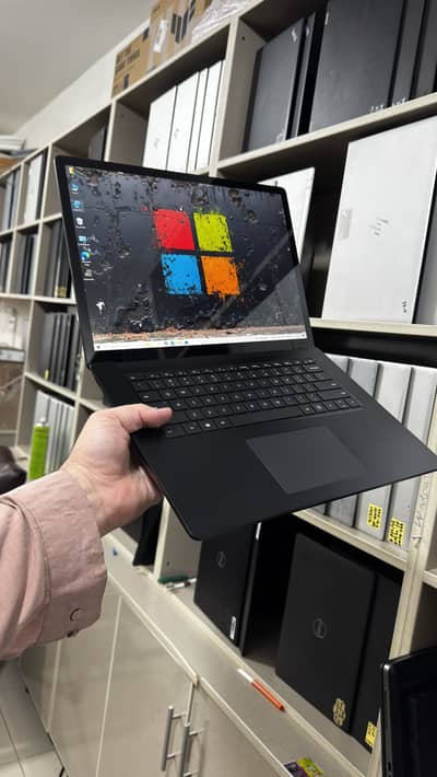 Microsoft surface 4 15 inches core i7 11th generation