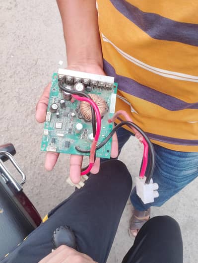 special Solar charge controller only 24 volt
