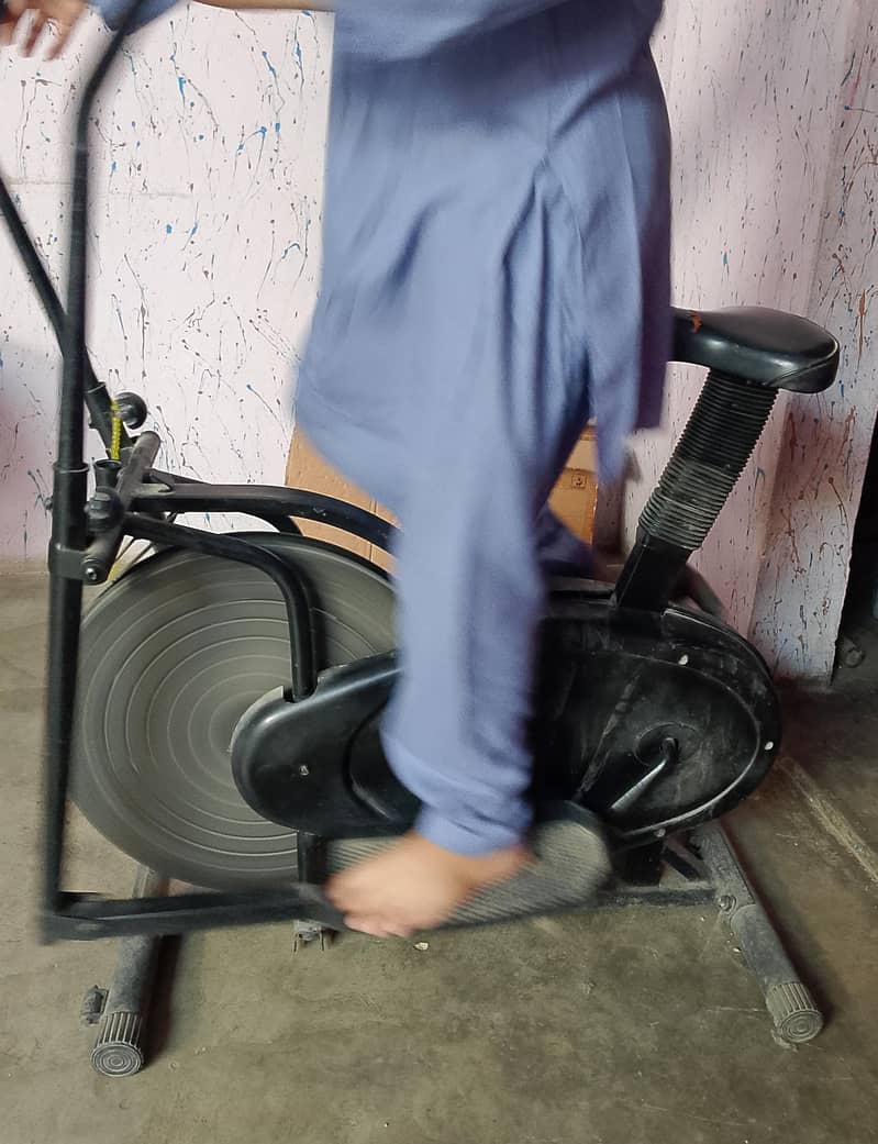 exercise elliptical machine 0