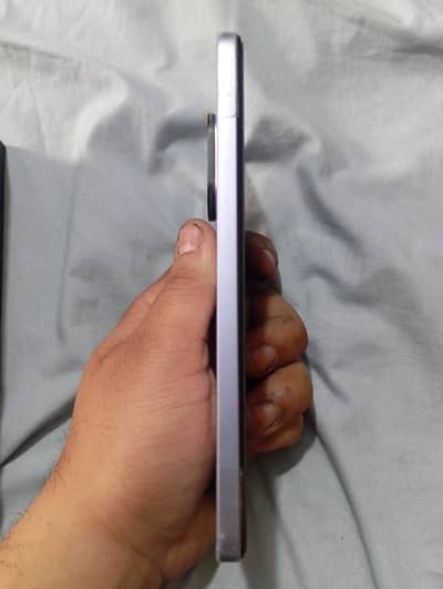 Vivo v60 litr 5g 12/256 only 3month used brand new condition