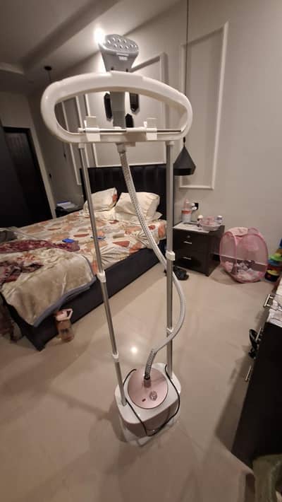Russel hobbs garment steamer hanging iron
