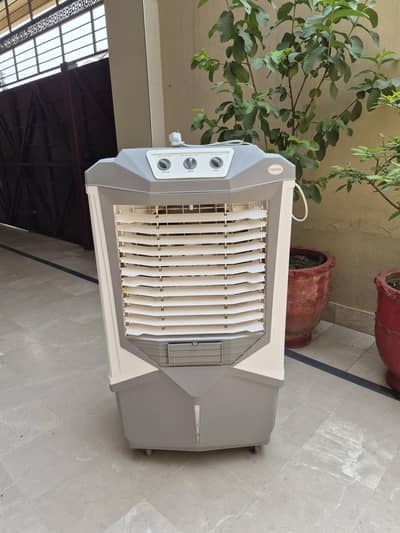 Canon Air Cooler  ( few times used hai )