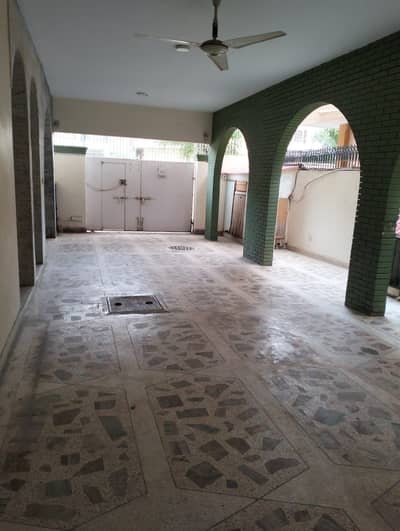 GULSHAN BLOCK5 (500 GZ SILENT COMMERCIAL)