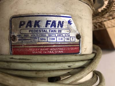 Pedestal Fan 20''