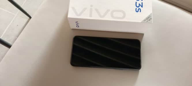 Vivo y33s