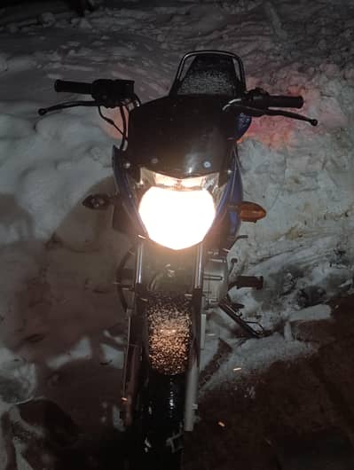 ybr 2018 model for sale condition 10/8 self start every thing is ok
