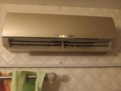 Gree 1Ton Inverter