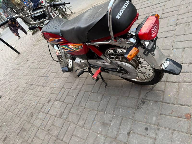 2016 model cd 70 8