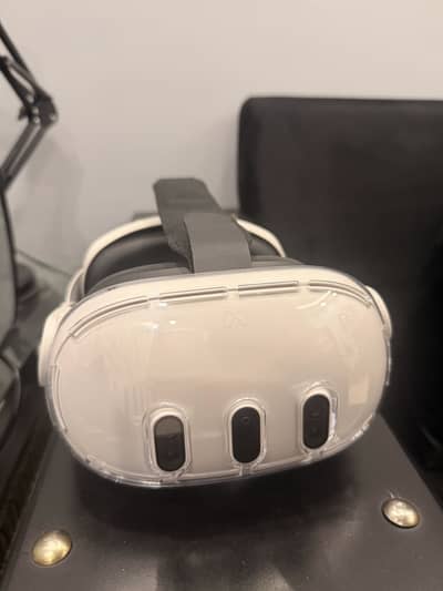 Meta Quest 3 128GB – 10/10 Condition + Extras
