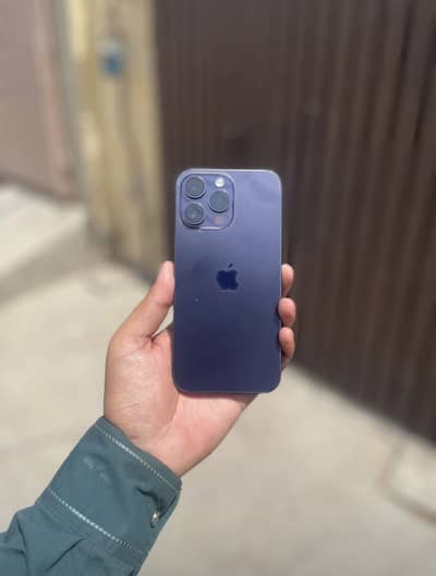14 pro max factory unlock