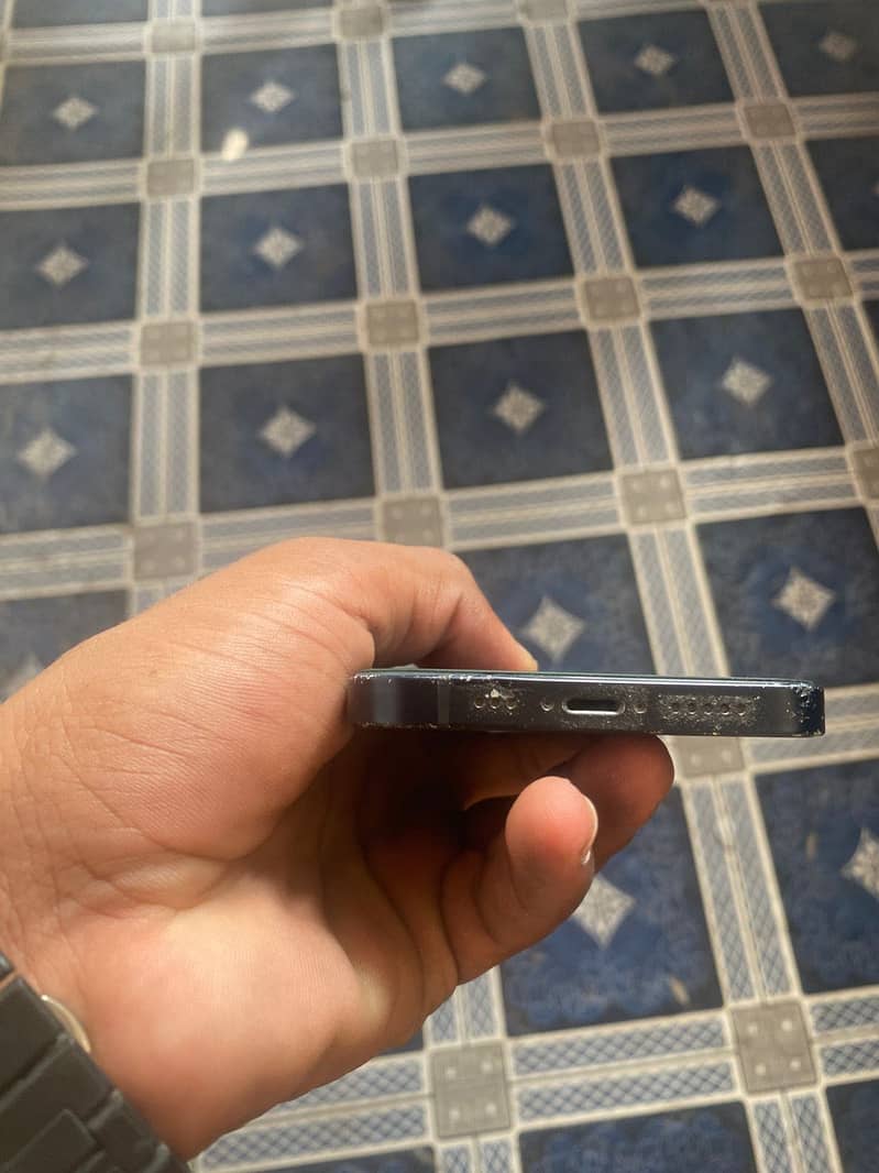 iPhone 4