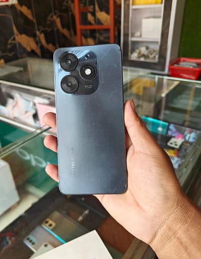 Tecno speak 20c 4/128