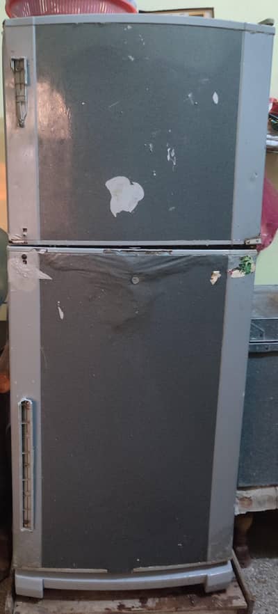 dawlance fridge