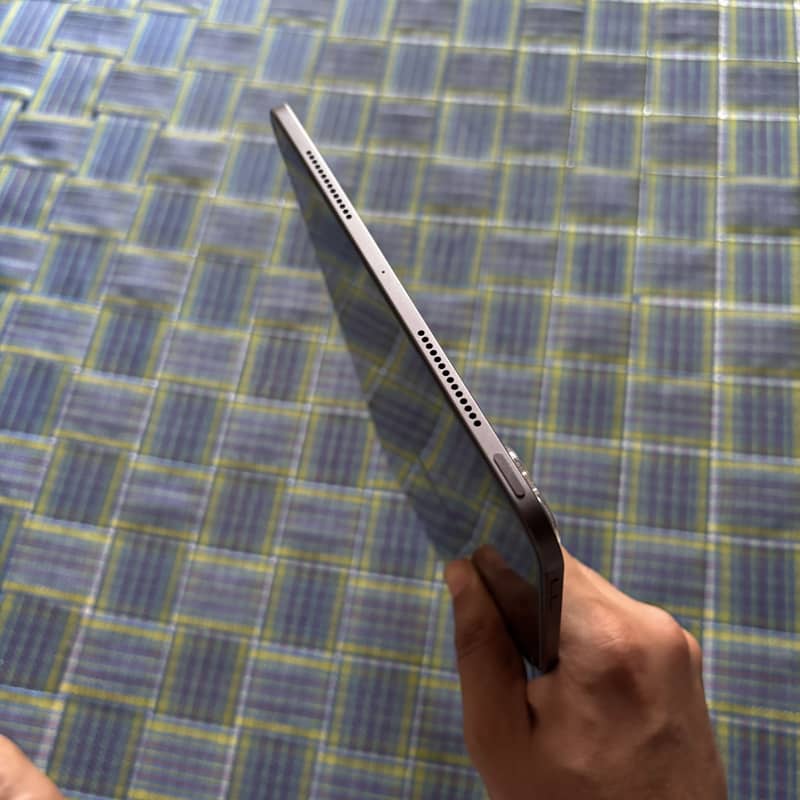 iPad Pro m4 6