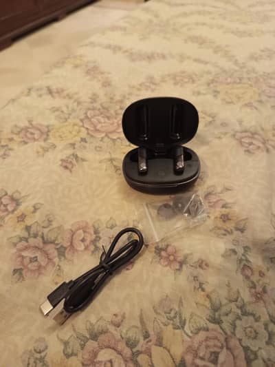 ZERO OPAL ANC EARPHONES NEW