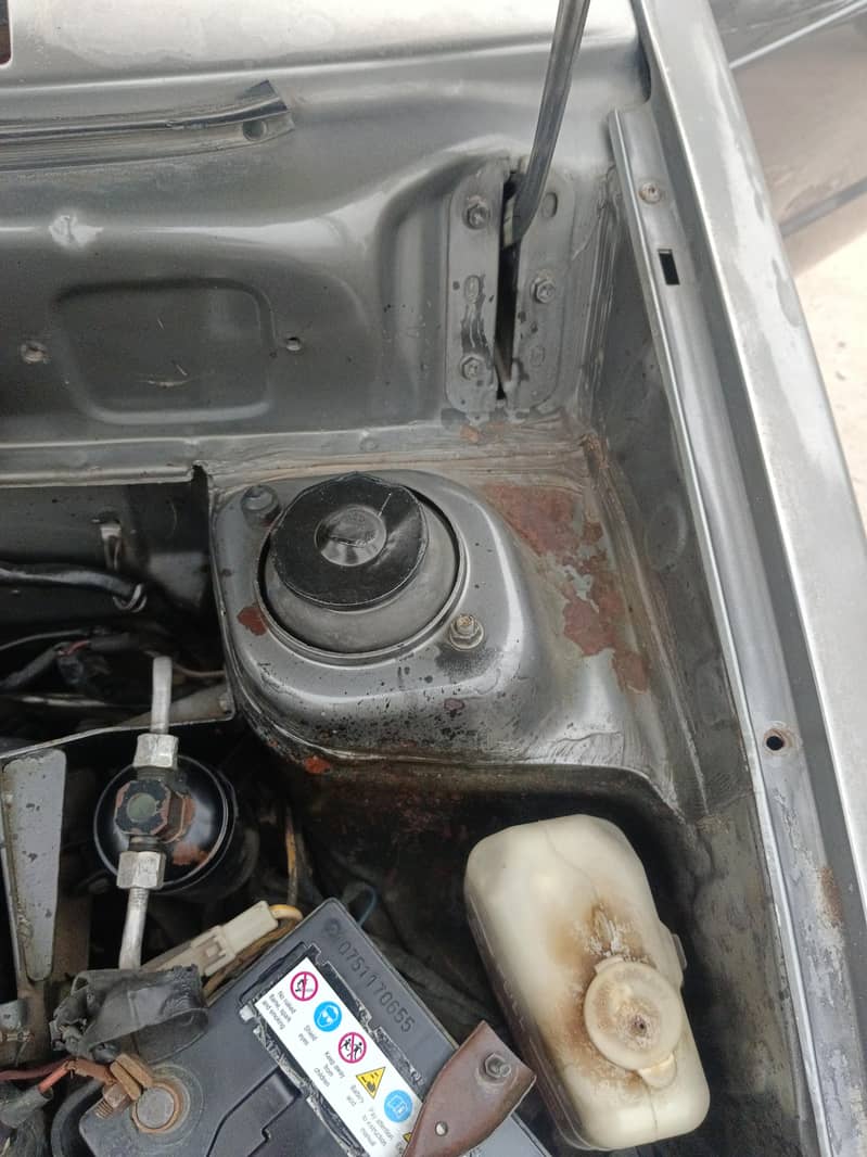 mehran 2011 model 5