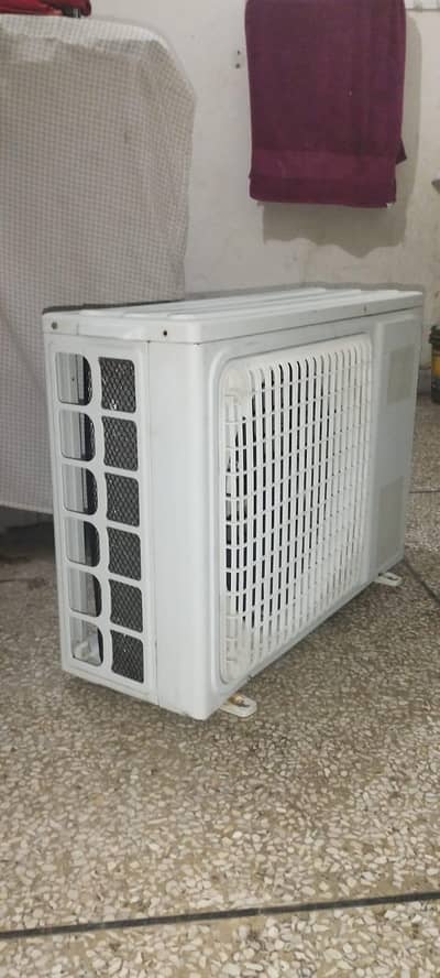 Orient Ultron Inverter AC