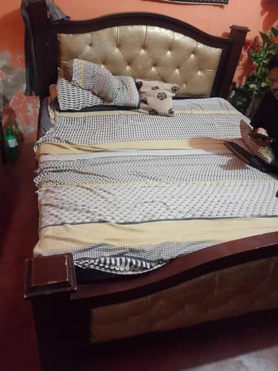 double bed with mattress