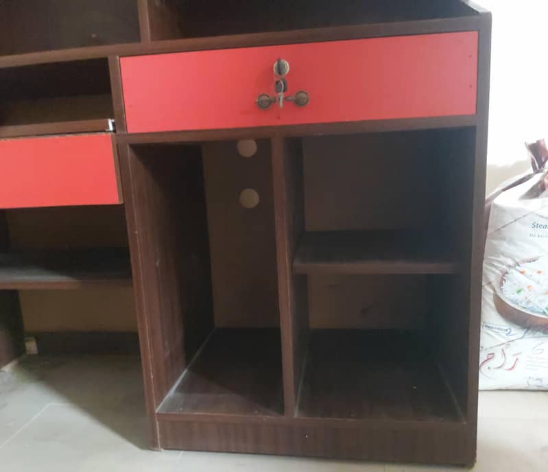 Multi-Purpose Computer Workstation / Study Table With Ample Storage 5