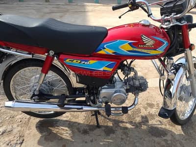 Honda CD70 like brand new