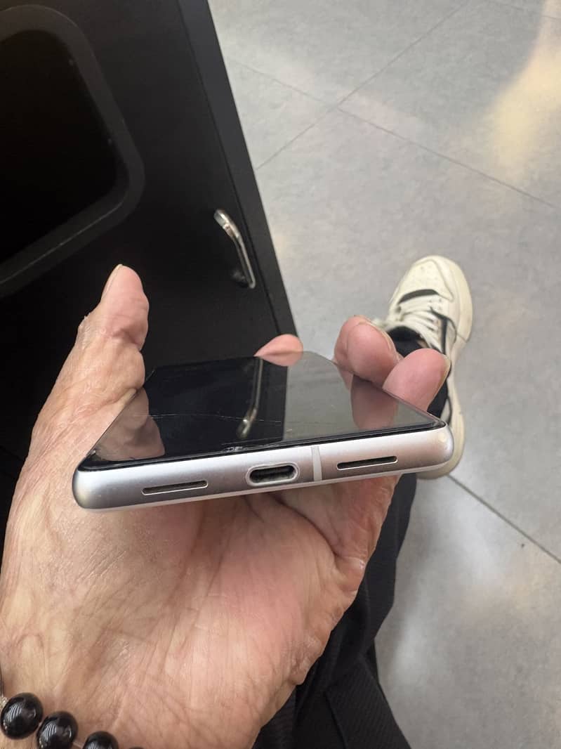 Google pixel 7 2
